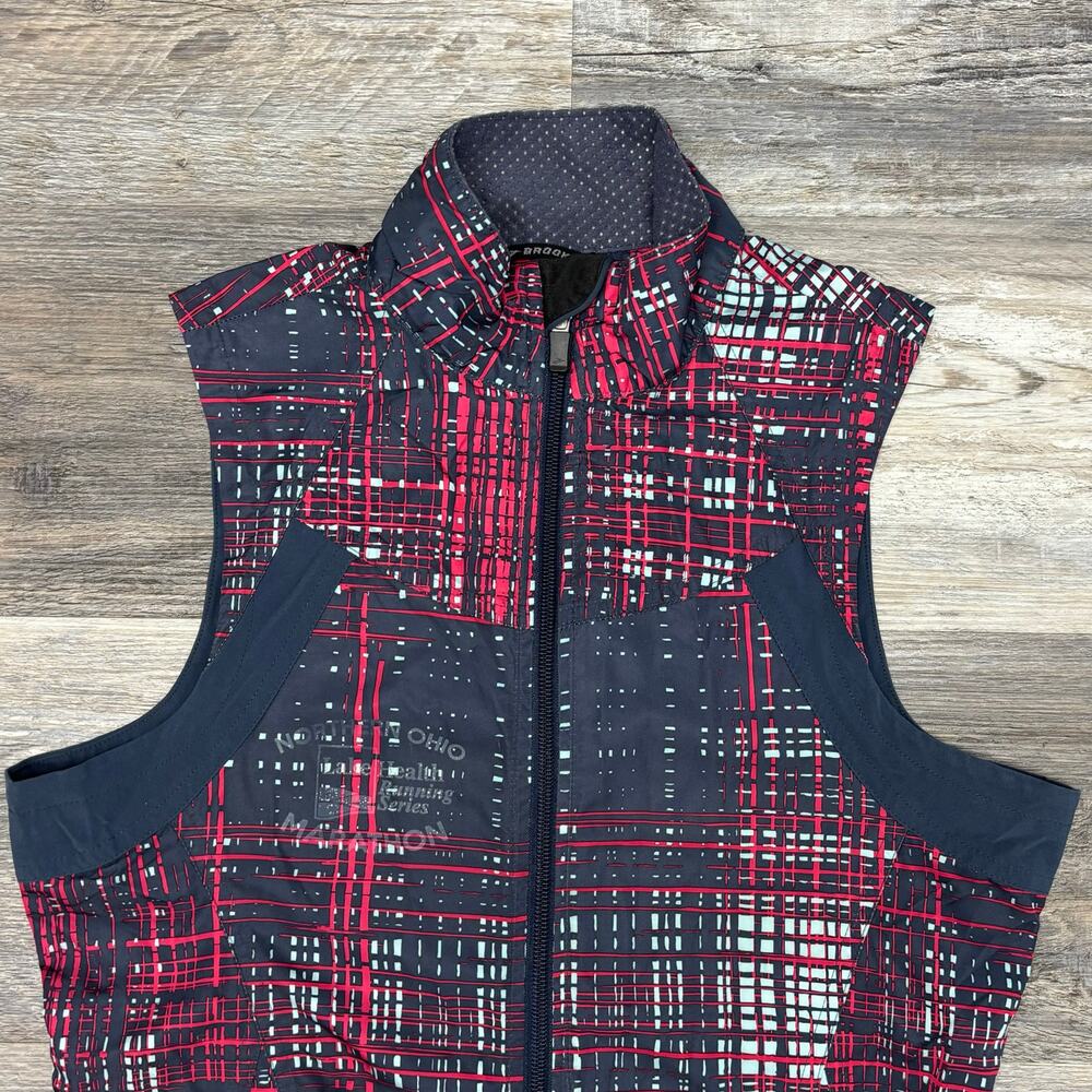 Brooks Womens Grid Pink‎ Blue Small Vented Reflective Running Windbreaker Vest